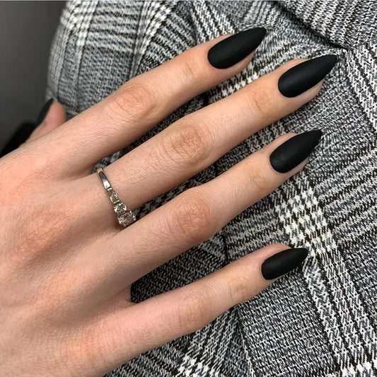 Matte Black Claw Press On Nails - 24 Pieces