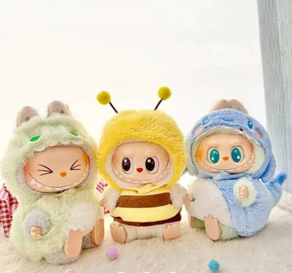 Zibuya shark outfit for Labubu plush toys. A fluffy blue costume that mixes kawaii vibes with collector streetwear style. Must-have for Labubu fans in USA & Canada.
